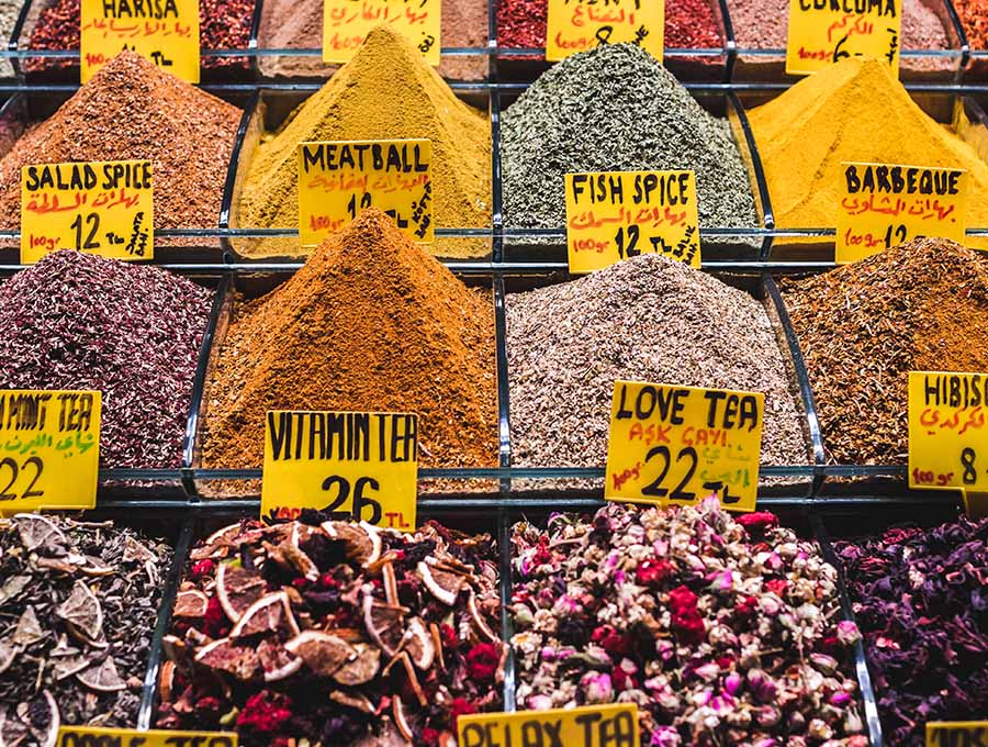 Les 10 marchés d’épices les plus fascinants à découvrir à travers le monde Les 10 marchés d’épices les plus fascinants à découvrir à travers le monde